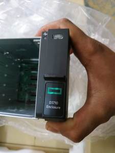 Boîtier de stockage HPE D3710 Q1J10A 25 2.5 Bay SAS - Product Image 4