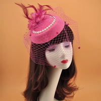 Chapeaux d'Hôtesses de l'Air Style Grenadine Française Couleur Unie Luxe Léger pour Femme, Chapeaux Festifs et Bérets de Fête avec Plume pour Mariage