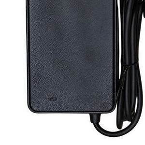 Chargeur moderne et durable pour Xiaomi Scooter 4 Ultra / Xiaomi 4 Pro 2ème génération / Navee S65 - Product Image 3