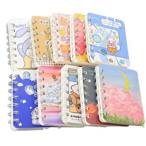 Carnet à spirale A7 mini-portable, série fleurs style dessin animé, 80 pages, pour étudiants, vente en gros, petit carnet Sanrio pour l'apprentissage - Product Image 1