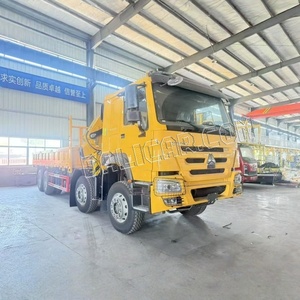 <span class=keywords><strong>Camion</strong></span> grue mobile Sinotruk Howo, capacité de levage de <span class=keywords><strong>35</strong></span> à 40 tonnes, hauteur de levage de 25 m, poids de levage élevé, boîte de vitesses et pompe haute performance - Product Image 2