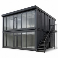 Bâtiment de bureau préfabriqué à deux étages en conteneurs, escalier en acier, façades vitrées, bureau de chantier modulaire pour équipe de gestion de construction