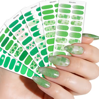 Autocollants pour ongles Saint Patrick's Day, motifs floraux printaniers, DIY vert, sans lampe UV, bandes adhésives pour ongles, autocollants en gel pour ongles, enveloppes d'ongles en gel sans UV