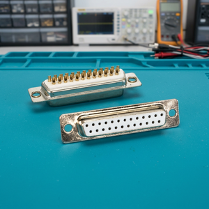 Conector D-Sub YZTECH Macho y Hembra de 2 Filas, PCB DIP de 9 Pines, Contactos de Latón con Recubrimiento de Estaño, Base de Nylon, Certificado para 300V 3A - Product Image 3