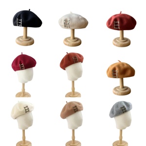 Wholesale Vintage Punk Slouchy <b>Beret</b> Hat for Women Custom Wool Felt Metal Safety Pin Decor Artist Cap - Product Image 2