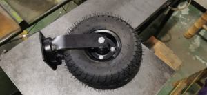 Schwenkbare <span class=keywords><strong>10</strong></span>-Zoll-Schwenkindustrie-Gummireifen pneumatische Rotorrad-Höherkugel-Rennbahn-Container-Rolle - Product Image 4