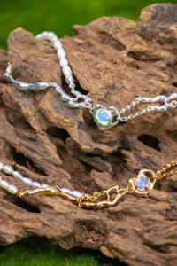 Bracelet pendentif en forme de cœur, plaqué or argenté + perles dorées opales, bijoux tendance classiques, cadeau pour femmes - Product Image 4