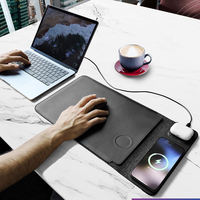 Housse d'ordinateur portable 4-en-1 avec chargeur sans fil, tapis de souris de bureau, étui de protection pour ordinateur portable professionnel, idéale pour les voyages et la recharge de téléphone et écouteurs