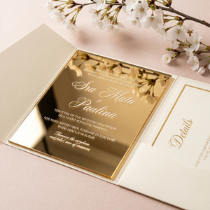 Suite di Inviti Matrimoniali Premium su Misura in Acrilico Dorato a Specchio, Cartella Pieghevole a Tre Ante di Alta Qualità Color Avorio con Biglietto Dettagli e Kit RSVP - Product Image 3