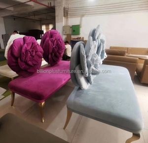 Causeuse de mariage blanche de luxe nouveauté canapé en acier inoxydable forme de coeur doré contemporain pour hôtels villas mariée marié - Product Image 4