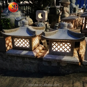 فانوس حديقة زن خارجي يعمل بالطاقة الشمسية مع إضاءة تلقائية، مصنوع من الحجر الطبيعي بتصميم ياباني على شكل باغودا مع إضاءة LED - Product Image 4