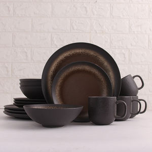 Tasse à café et assiette en porcelaine noire pour restaurant tasse et assiette de <span class=keywords><strong>vaisselle</strong></span> rétro créative vintage avec logo personnalisé à prix réduit - Product Image 1