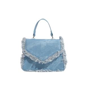 Nuevo Bolso Bandolera de Hombro de Moda Otoñal, Color Azul Claro, Estilo Moderno, de Algodón, Fácil de Combinar, con Cadena de Lujo y Cierre de Cremallera - Product Image 5