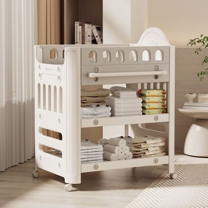 <span class=keywords><strong>Table</strong></span> <span class=keywords><strong>à</strong></span> <span class=keywords><strong>langer</strong></span> multifonctionnelle portable Lit en bois de soins pour bébé lavable avec couverture tactile mobile Garantie 1 an - Product Image 6