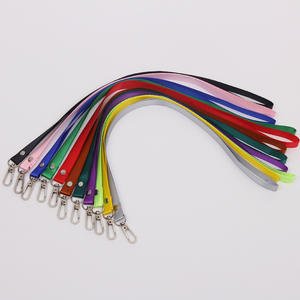 Lanière promotionnelle en métal de 1,5 mètre carré avec porte-noms pour badges de travail et cartes d'identité - Product Image 1