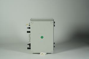 Boîtier de combinaison solaire photovoltaïque DC AC industriel IP66 étanche 500V 4 entrées 2 sorties - Product Image 3