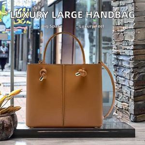 Wholesale Personalized PU Leather Vintage Embossed Korean Black Colour Female Ladies Cute <b>Hand</b> <b>Bags</b> on Whole Price - Product Image 2