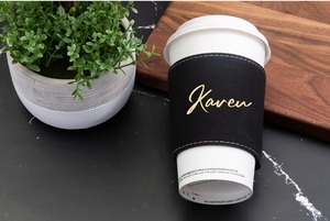 Fascia per Tazza da Caffè <span class=keywords><strong>in</strong></span> Pelle Personalizzata con Stampa UV, Regalo Promozionale per la Festa della Mamma, Ideale per Campagne di Marketing e PR - Product Image 4