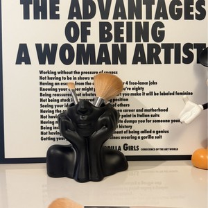 Cross Border Creative Desktop Pen Holder <b>Makeup</b> Brush Stand White PP Material Office Decorative Storage Item - Product Image 4