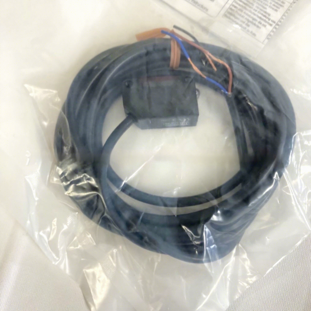 For Omron E3Zg-R81-S Photoelectric Sensor Switch PLC-Compatible NPN Output