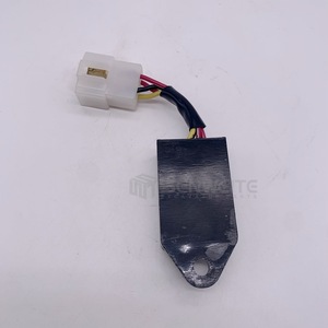Relé de Precalentamiento Kokusand Denki HC0119 para Motor Yanmar 4TNV94 129211 77920 - Product Image 4