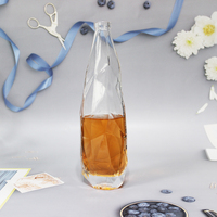 Botella de Agua de Vidrio Vacía de Alta Gama con Forma de Diamante y Tapa, 350ml 500ml 850ml, Nuevo Diseño Lujoso y Único, Transparente
