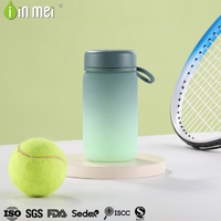Iinmei Logo personnalisé 450 ml (16 oz) Gourde portable sans BPA, compatible eau bouillante, en PP/PC/Silicone, avec anneau de levage, design minimaliste, origine Guangdong