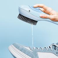 Brosse de nettoyage domestique FF5784 avec distributeur de savon intégré pour le linge et les chaussures, en plastique