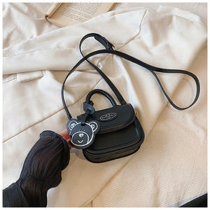 Kinder Umhängetasche, Fabrik Großhandel Handtaschen 2025 Kinder Mode Taschen Mit Bär Anhänger - Product Image 5