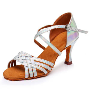 <span class=keywords><strong>Chaussures</strong></span> de <span class=keywords><strong>danse</strong></span> latine en satin coloré pour femmes, avec strass, pour la <span class=keywords><strong>danse</strong></span> de salon, le jazz, le chacha, la salsa, les spectacles et les compétitions - Product Image 2