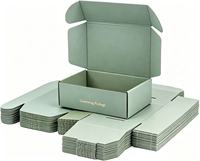 Petites boîtes d'expédition en carton ondulé personnalisées avec logo, recyclées, 6x6x6, avec gaufrage et estampage à chaud or, pour chaussettes