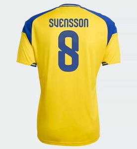 เสื้อทีมชาติสวีเดน 2026 ราคาประหยัด สำหรับผู้ใหญ่ ชุดกีฬาฟุตบอล เสื้อโพลีเอสเตอร์สำหรับแข่งขัน พร้อมหมายเลขและโลโก้ - Product Image 4