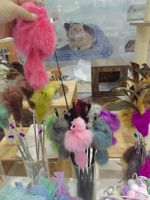 Jouet interactif pour chat Aimigou, bâtonnet à plumes colorées écologiques, en plastique, bois et sisal, personnalisable, vente en gros