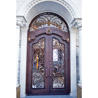 Puerta de Entrada Exterior Antirrobo de Hierro Forjado con Travesaño Arqueado Moderno Personalizado, Detalles Dorados y Cabeza de León, con Volteado Forjado a Mano