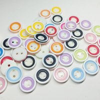 Boutons en résine Niucky R0101-021 20L 12,5 mm à 2 trous, à dos plat, lavables, avec bord blanc et centre coloré, pour chemises d'enfants, vente en gros, prêts à l'emploi