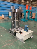 Morethan Presse semi-automatique à haute teneur en huile pour usage domestique Extraction d'huile de tournesol, de sésame et de noix de coco Capacité de 180 kg/h