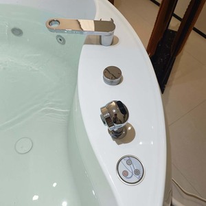 Bañera de <span class=keywords><strong>Hidromasaje</strong></span> Redonda de Acrílico de Lujo Gurgle <span class=keywords><strong>para</strong></span> Interiores, <span class=keywords><strong>Spa</strong></span> con Chorros de <span class=keywords><strong>Hidromasaje</strong></span> <span class=keywords><strong>para</strong></span> Proyectos Hoteleros - Product Image 5