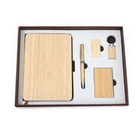 Coffret Cadeau d'Entreprise Multi-Occasions en Bois Grainé : Porte-clés, Carnet et Articles Promotionnels pour Événements d'Entreprise