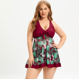 Traje de Baño de Talla Grande para Mujer con Estampado Floral, Cuello en V, Estilo Conservador con Falda - Product Image 2