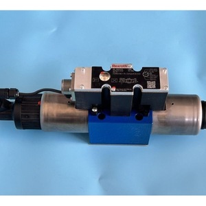 วาล์วควบคุมทิศทางแบบสัดส่วน Rexroth รุ่น 4WREE10E1-75-2X/G24K31/A1V 315 บาร์ 250 ลิตร/นาที ระบบควบคุมไฮดรอลิก - Product Image 1
