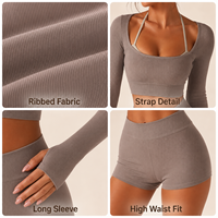 Conjunto de Dos Piezas Personalizado para Mujer, Top Corto con Cuello Halter y Manga Larga Acanalada, y Pantalones Cortos, Ropa Deportiva para Gimnasio y Fitness