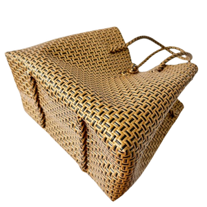 Bolsos Premium hechos a mano para mujer ecológicos de alta calidad tejido único de plástico reciclado - Product Image 4