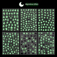 Autocollants lumineux pour ongles d'Halloween, en PET, imperméables, motif fantôme et toile d'araignée, pour décoration DIY des ongles, style Europe et Amérique