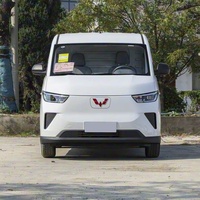 Fourgon électrique Wuling Yangguang 6,5 m³ de capacité de chargement, 1,25 tonne de charge utile, batterie LFP, charge rapide, conduite à droite en option