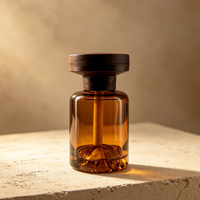Diffuseur d'huiles essentielles de luxe 120 ml en verre ambré transparent avec fond unique et bouchon en bois pour voiture et maison