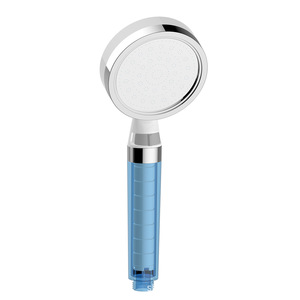 Pommeau de douche portable couleur or avec filtre KDF au charbon pour éliminer le chlore <span class=keywords><strong>et</strong></span> protéger les cheveux <span class=keywords><strong>et</strong></span> la peau - Product Image 2