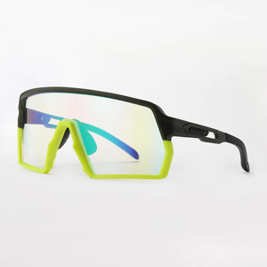 <span class=keywords><strong>Lunettes</strong></span> de soleil photochromiques Sports de plein air <span class=keywords><strong>Lunettes</strong></span> de cyclisme Hommes et femmes Cyclisme <span class=keywords><strong>Alpinisme</strong></span> <span class=keywords><strong>Lunettes</strong></span> coupe-vent UV400 - Product Image 3