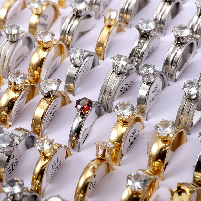Trendy Stainless Steel Ring Factory Wholesale Bulk Wedding Ring Jewelry Luxury Solitaire Engagement Rings Women
