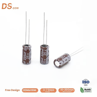 Tegangan Stabil 25V 220uF 6.3*12mm Kapasitor Elektrolit Aluminium ESR Rendah 5000H Ultra Ringkas untuk Penggunaan Penyaringan Catu Daya DC
