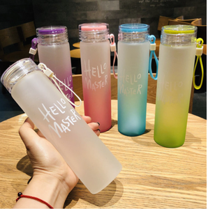 All'ingrosso bottiglia di <span class=keywords><strong>vetro</strong></span> colorato <span class=keywords><strong>acqua</strong></span> smerigliato bicchieri <span class=keywords><strong>a</strong></span> buon mercato campo di <span class=keywords><strong>vetro</strong></span> bottiglie di <span class=keywords><strong>acqua</strong></span> personalizzate bottiglie di <span class=keywords><strong>vetro</strong></span> per l'<span class=keywords><strong>acqua</strong></span> - Product Image 3